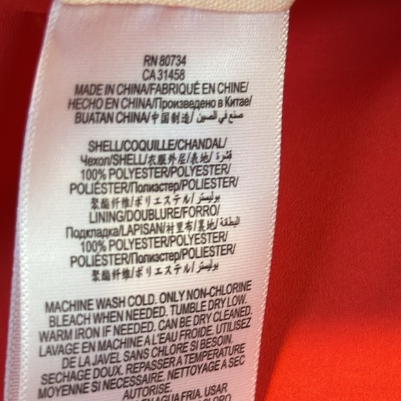 BCBGMAXAZRIA Remmie Open-Back Peplum Halter Top red - Picture 12 of 12